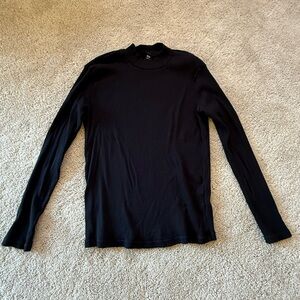 Uniqlo Dark Gray Ribbed Knit Top